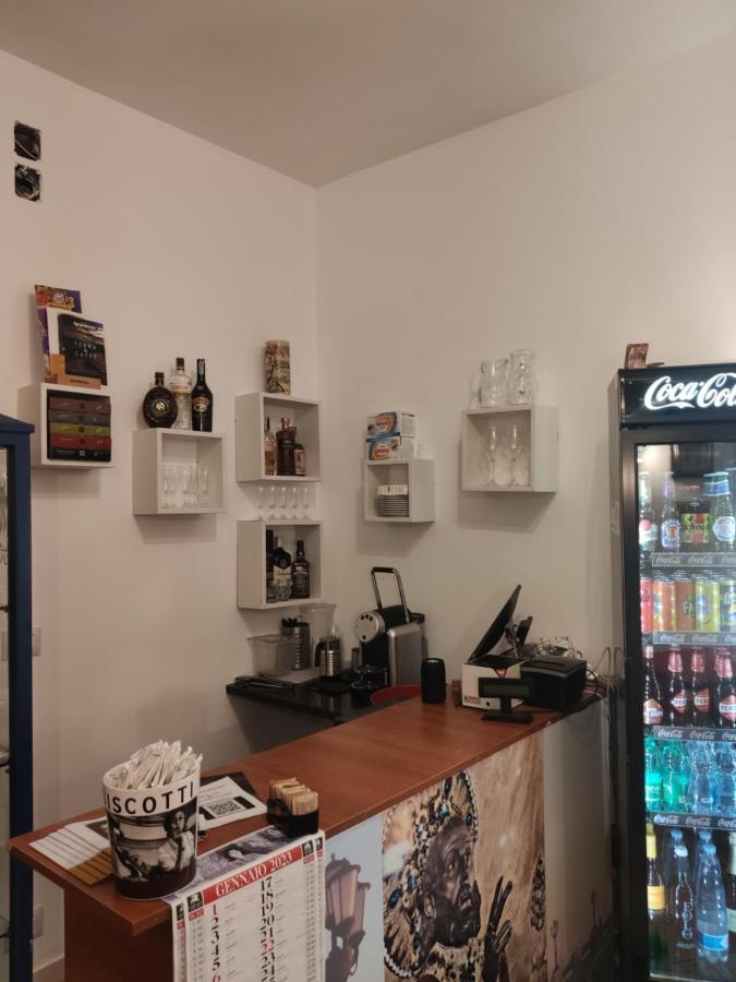Nicolai63 Otel Bari Dış mekan fotoğraf